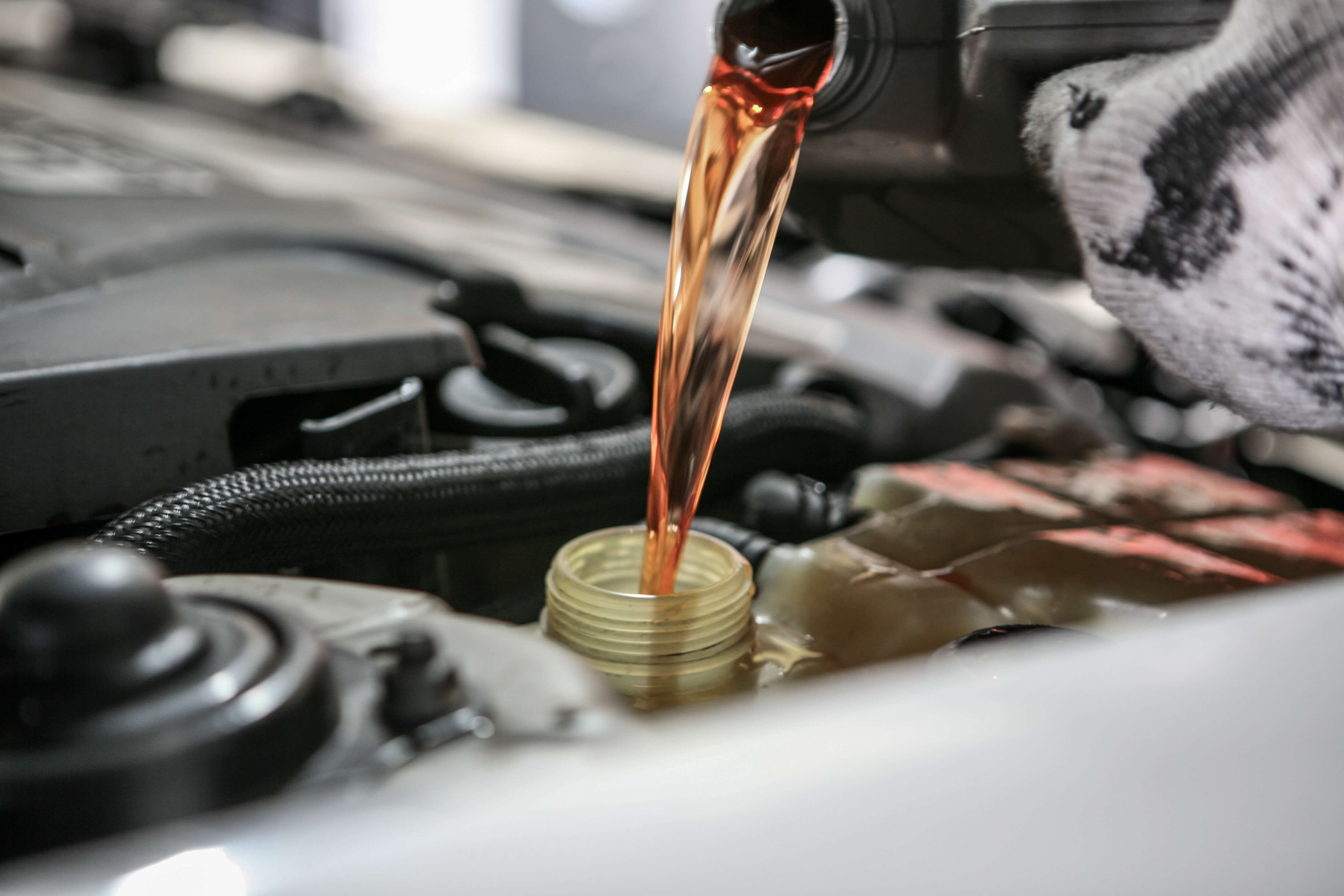 why-synthetic-oil-is-the-right-choice-for-an-oil-change