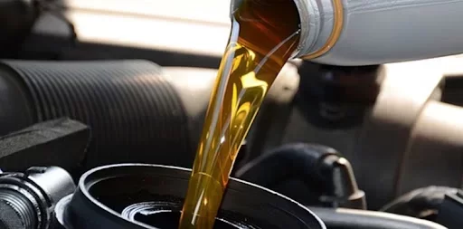 Which Type of Oil is Best for Your Car’s Engine and Performance?